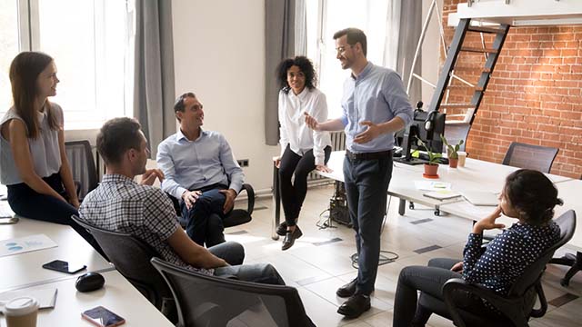 5 Leadership Styles to Influence a Team